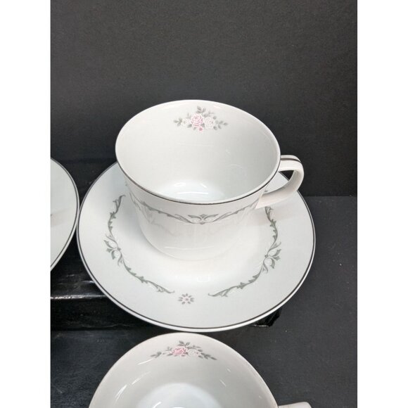 Signature Collection Select Fine China Petite Bouquet 114 4 Teacup and 2 Saucer - Picture 3 of 11